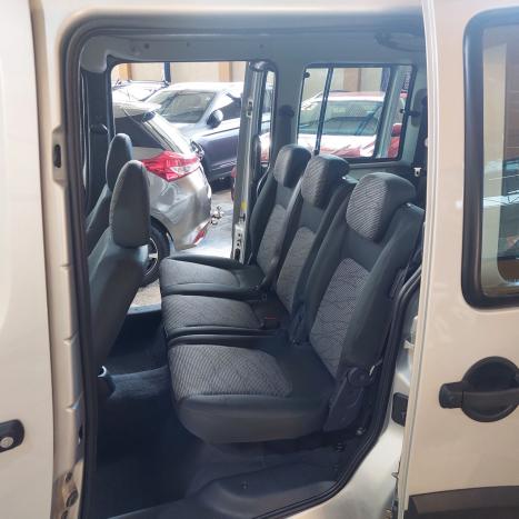 FIAT Doblo 1.8 16V 4P FLEX ESSENCE 7 LUGARES, Foto 3