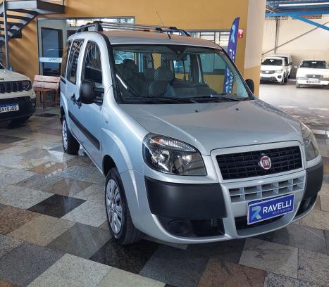 FIAT Doblo 1.8 16V 4P FLEX ESSENCE 7 LUGARES, Foto 5