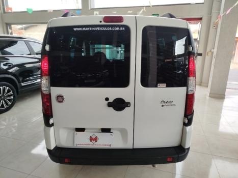 FIAT Doblo 1.8 16V 4P FLEX ESSENCE 7 LUGARES, Foto 5