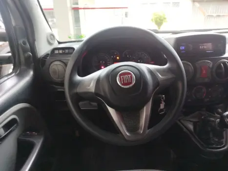 FIAT Doblo 1.8 16V 4P FLEX ESSENCE 7 LUGARES, Foto 8