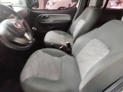 FIAT Doblo 1.8 16V 4P FLEX ESSENCE 7 LUGARES, Foto 9