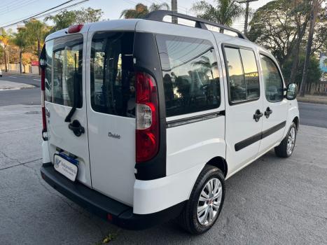 FIAT Doblo 1.8 16V 4P FLEX ESSENCE 7 LUGARES, Foto 6