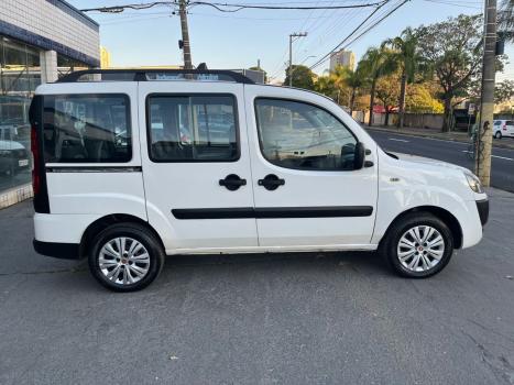 FIAT Doblo 1.8 16V 4P FLEX ESSENCE 7 LUGARES, Foto 8