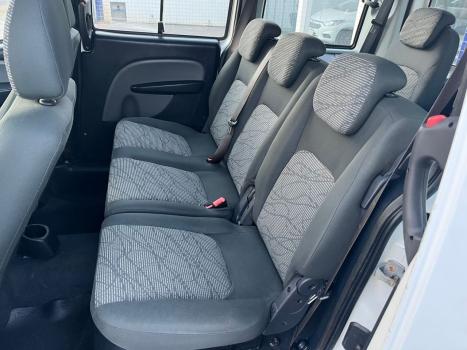 FIAT Doblo 1.8 16V 4P FLEX ESSENCE 7 LUGARES, Foto 15