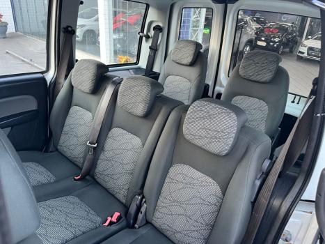 FIAT Doblo 1.8 16V 4P FLEX ESSENCE 7 LUGARES, Foto 16
