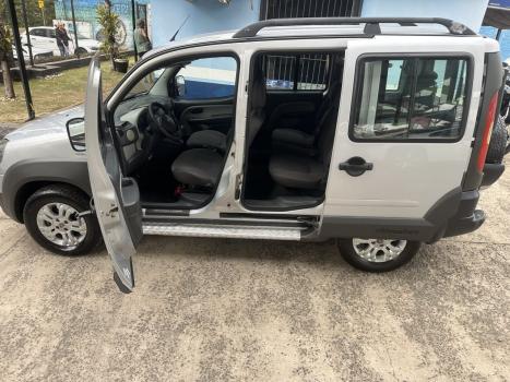 FIAT Doblo 1.8 16V 4P FLEX ADVENTURE 6 LUGARES, Foto 5