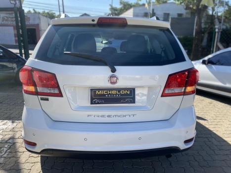 FIAT Freemont 2.4 16V 4P PRECISION AUTOMTICO 7 LUGARES, Foto 6
