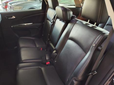 FIAT Freemont 2.4 16V 4P PRECISION AUTOMTICO 7 LUGARES, Foto 3