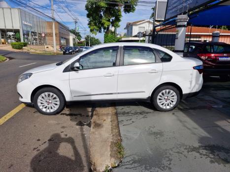 FIAT Grand Siena 1.6 16V 4P ESSENCE FLEX, Foto 3