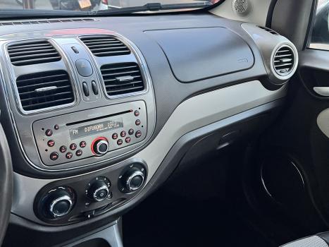 FIAT Grand Siena 1.6 16V 4P ESSENCE FLEX, Foto 13