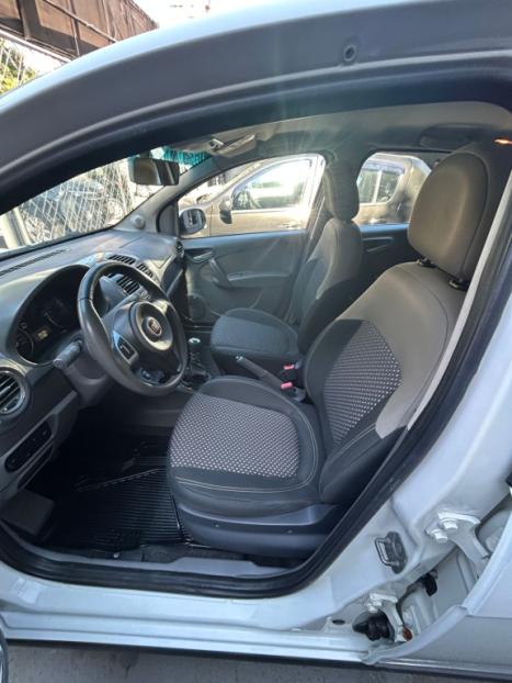 FIAT Grand Siena 1.6 16V 4P ESSENCE FLEX, Foto 5