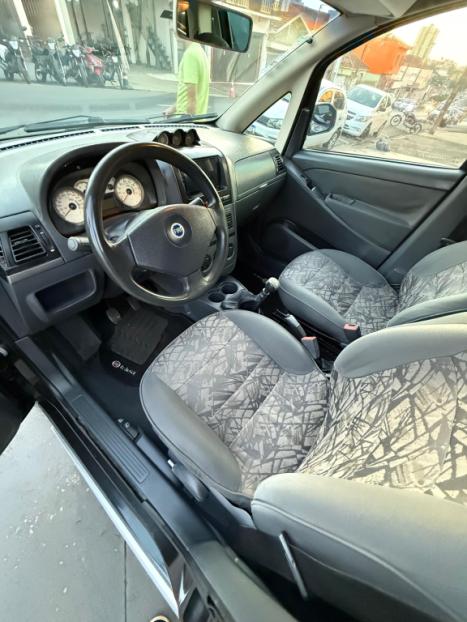 FIAT Idea 1.8 4P ADVENTURE FLEX, Foto 8