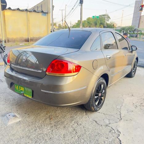 FIAT Linea 1.8 16V 4P FLEX LX, Foto 4