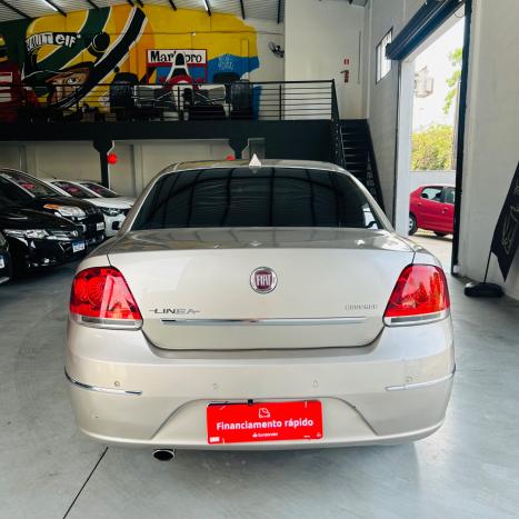 FIAT Linea 1.8 16V 4P FLEX ESSENCE DUALOGIC AUTOMATIZADO, Foto 5