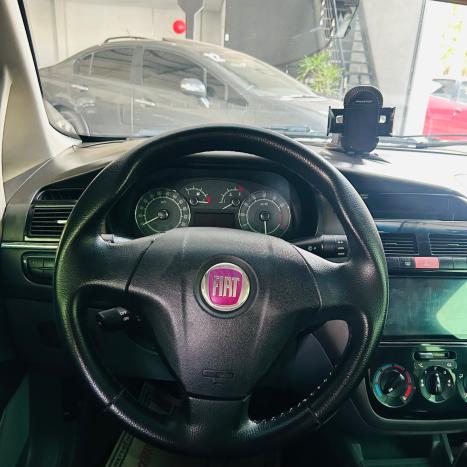 FIAT Linea 1.8 16V 4P FLEX ESSENCE DUALOGIC AUTOMATIZADO, Foto 9
