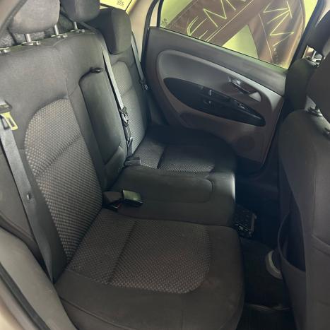 FIAT Linea 1.8 16V 4P FLEX ESSENCE DUALOGIC AUTOMATIZADO, Foto 11