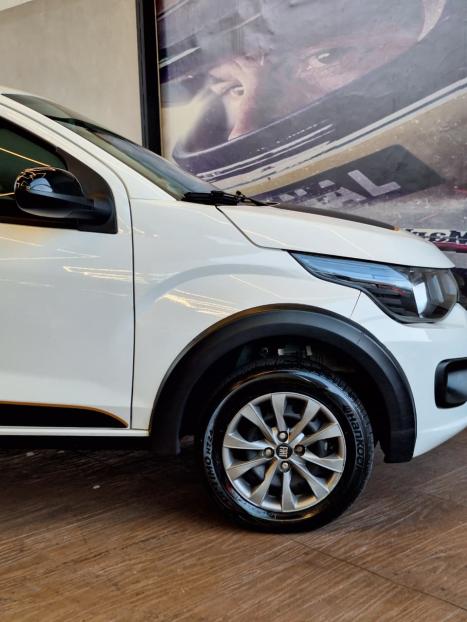 FIAT Mobi 1.0 4P FLEX EVO TREKKING, Foto 4