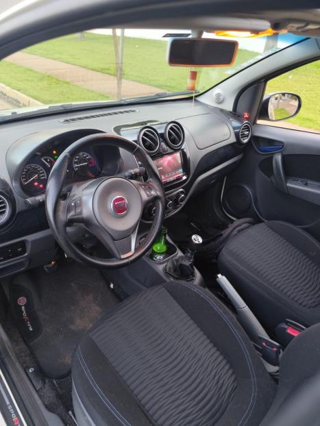 FIAT Palio 1.6 16V 4P FLEX SPORTING, Foto 6