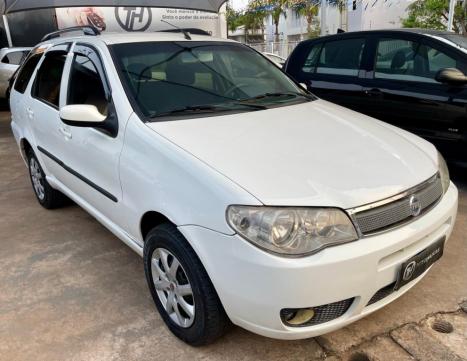 FIAT Palio Weekend 1.8 4P HLX, Foto 1