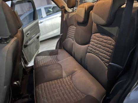 FIAT Palio Weekend 1.8 4P FLEX ADVENTURE LOCKER, Foto 9