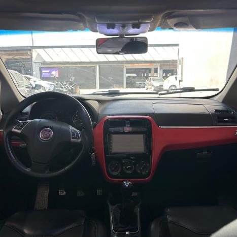FIAT Punto 1.4 16V 4P T-JET TURBO, Foto 7