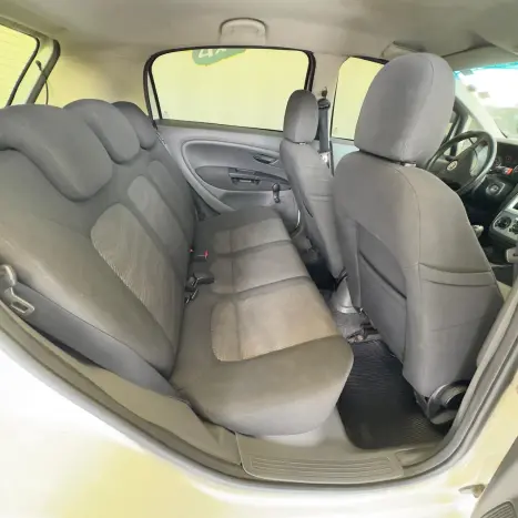 FIAT Punto 1.4 4P ATTRACTIVE FLEX, Foto 8