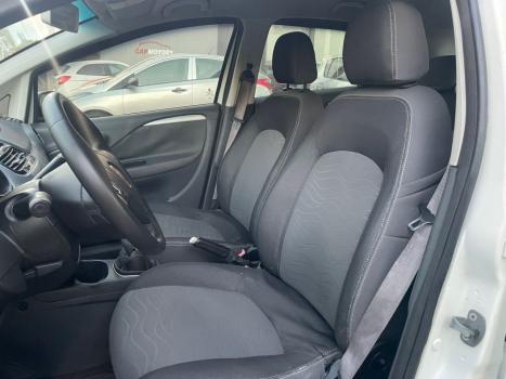 FIAT Punto 1.4 4P ATTRACTIVE FLEX, Foto 6