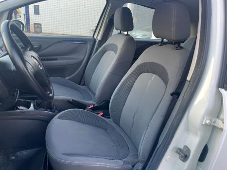 FIAT Punto 1.4 4P ATTRACTIVE FLEX, Foto 15