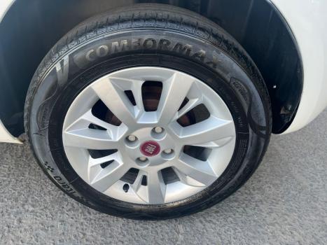 FIAT Punto 1.4 4P ATTRACTIVE FLEX, Foto 16
