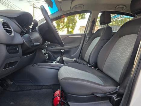 FIAT Punto 1.4 4P FLEX ATTRACTIVE ITALIA, Foto 8