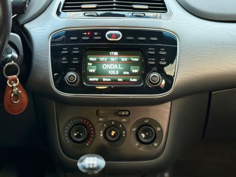 FIAT Punto 1.4 4P FLEX ATTRACTIVE ITALIA, Foto 8