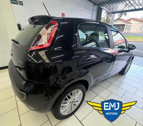 FIAT Punto 1.6 16V 4P FLEX ESSENCE DUALOGIC AUTOMATIZADO, Foto 2