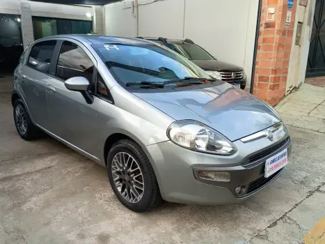 FIAT Punto 1.6 16V 4P ESSENCE FLEX, Foto 2