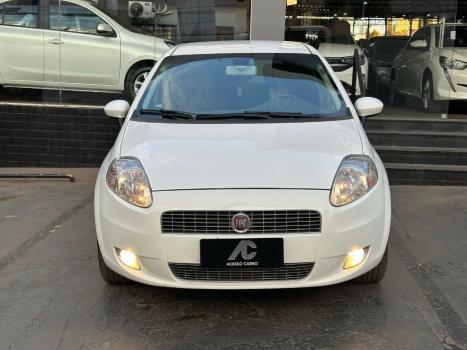 FIAT Punto 1.6 16V 4P FLEX ESSENCE DUALOGIC AUTOMATIZADO, Foto 3