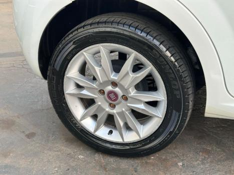 FIAT Punto 1.6 16V 4P FLEX ESSENCE DUALOGIC AUTOMATIZADO, Foto 14