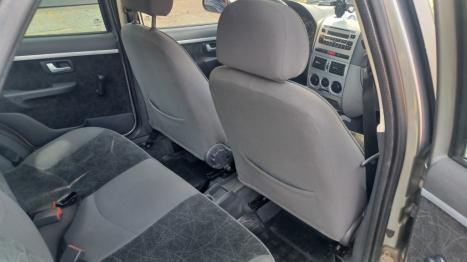 FIAT Siena 1.8 4P HLX FLEX, Foto 2