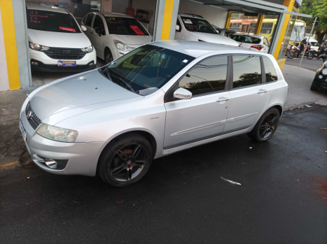 FIAT Stilo 1.8 4P FLEX ATTRACTIVE DUALOGIC AUTOMATIZADO, Foto 1