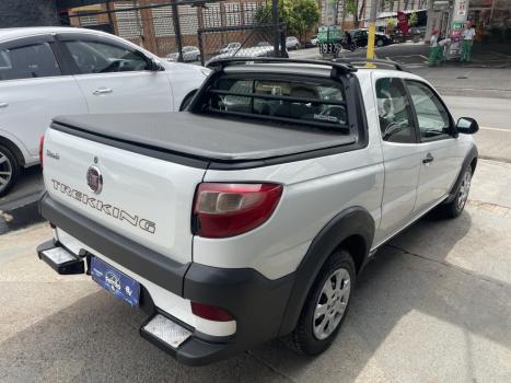 FIAT Strada 1.6 16V FLEX TREKKING CABINE ESTENDIDA, Foto 6