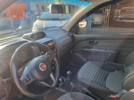 FIAT Strada 1.8 16V FLEX ADVENTURE CABINE ESTENDIDA, Foto 6