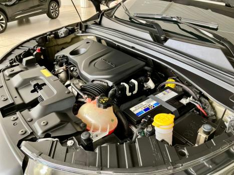 FIAT Toro 1.3 16V 4P FLEX 270 TURBO VOLCANO AUTOMTICO, Foto 13