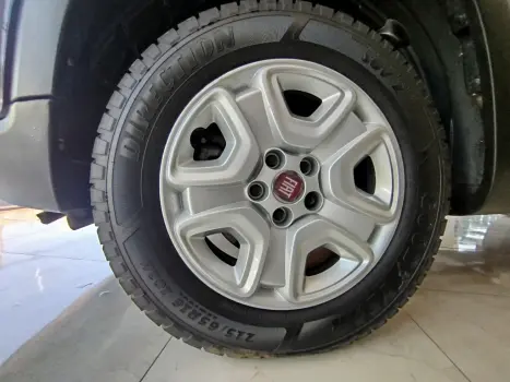 FIAT Toro 1.8 16V 4P ENDURANCE AUTOMTICO, Foto 12