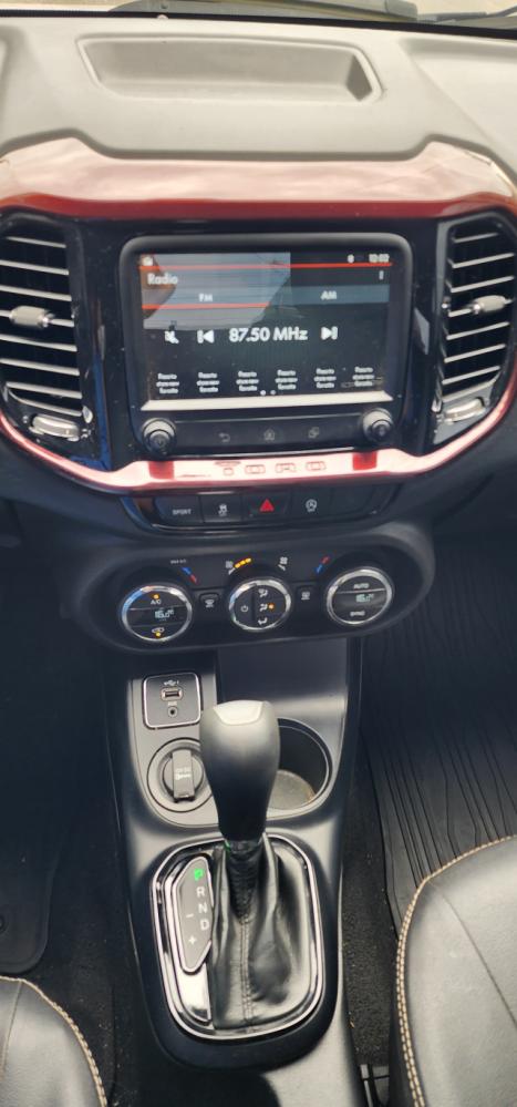 FIAT Toro 1.8 16V 4P FLEX FREEDOM AUTOMTICO, Foto 10