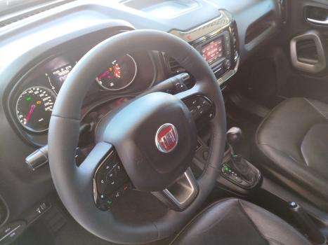 FIAT Toro 1.8 16V 4P FLEX FREEDOM AUTOMTICO, Foto 9