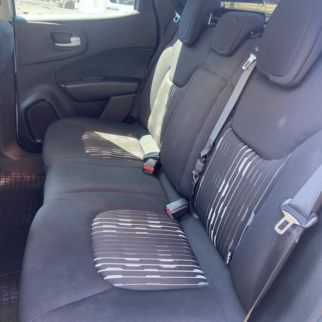 FIAT Toro 1.8 16V 4P ENDURANCE AUTOMTICO, Foto 6