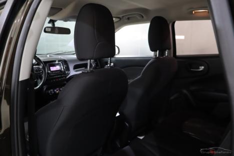 FIAT Toro 1.8 16V 4P FLEX FREEDOM AUTOMTICO, Foto 9