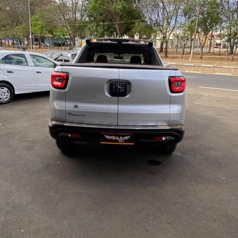 FIAT Toro 1.8 16V 4P ENDURANCE AUTOMTICO, Foto 5