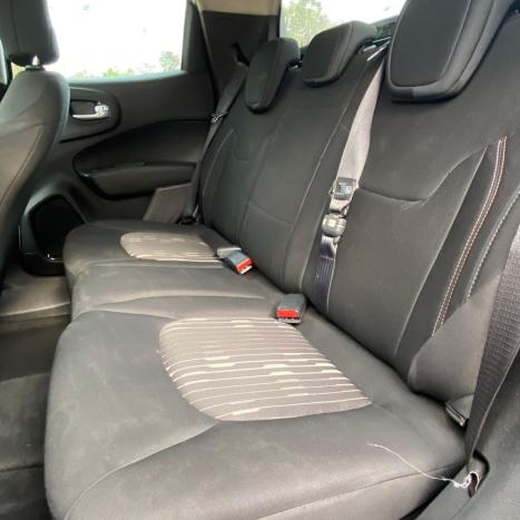 FIAT Toro 1.8 16V 4P ENDURANCE AUTOMTICO, Foto 10