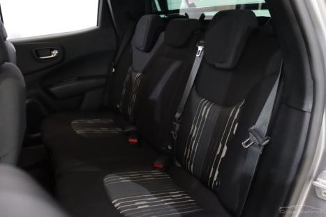 FIAT Toro 1.8 16V 4P ENDURANCE AUTOMTICO, Foto 8