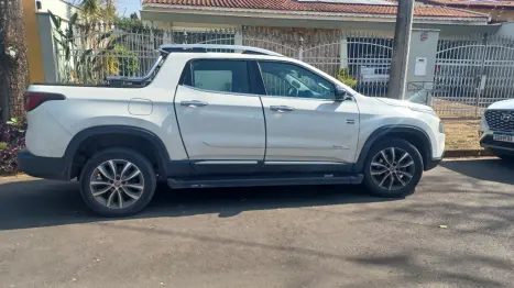 FIAT Toro 2.0 16V 4P VOLCANO 4WD TURBO DIESEL AUTOMTICO, Foto 3