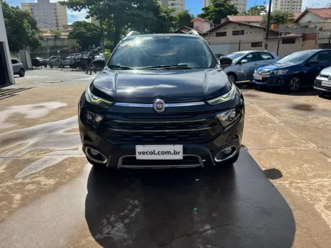 FIAT Toro 2.0 16V 4P VOLCANO 4WD TURBO DIESEL AUTOMTICO, Foto 2